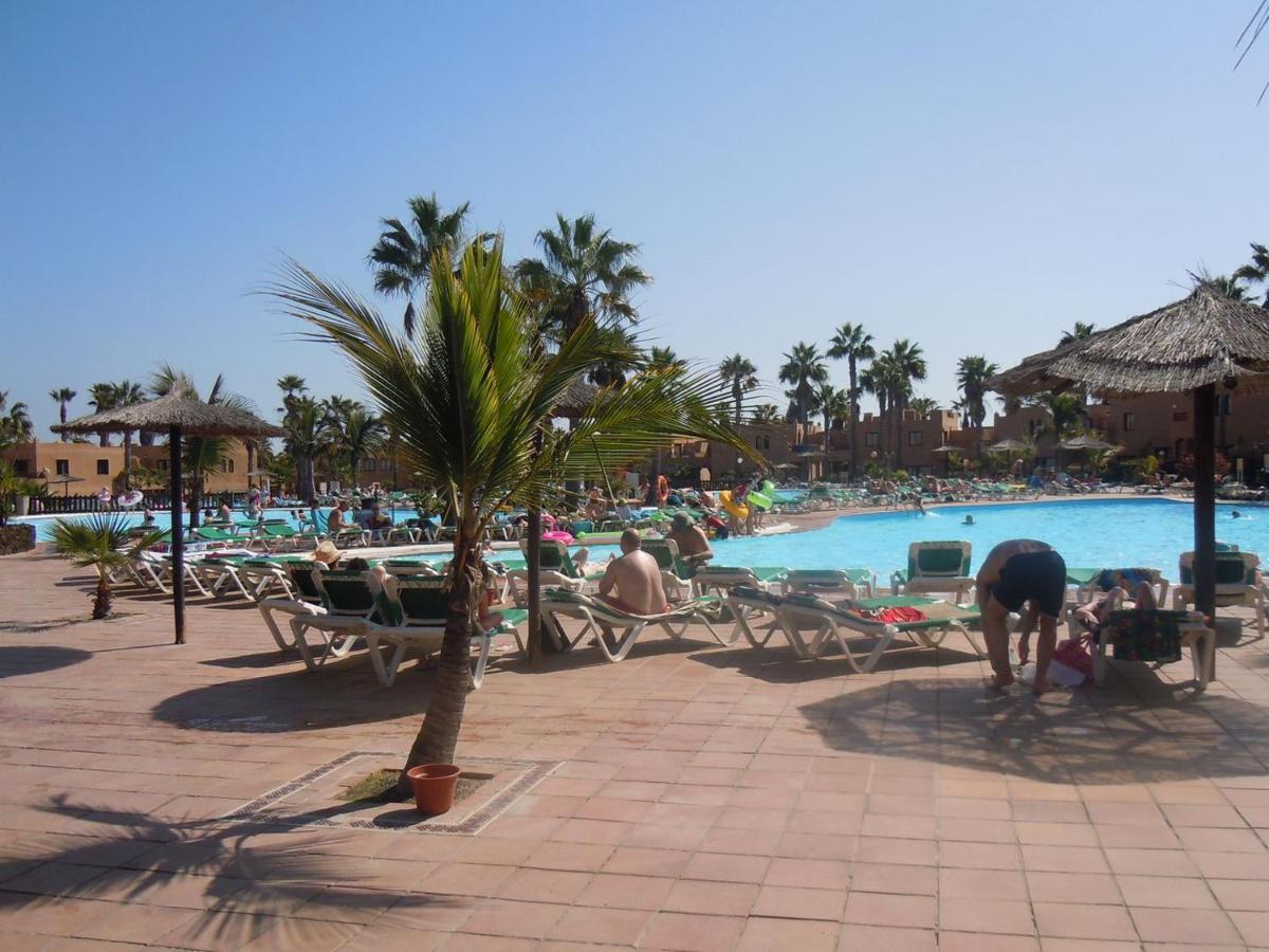 Family Apartment 1 Bedroom With Pool View - Oasis Duna Resort Corralejo Luaran gambar